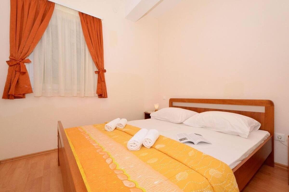 Apartments Sima Trogir Eksteriør bilde