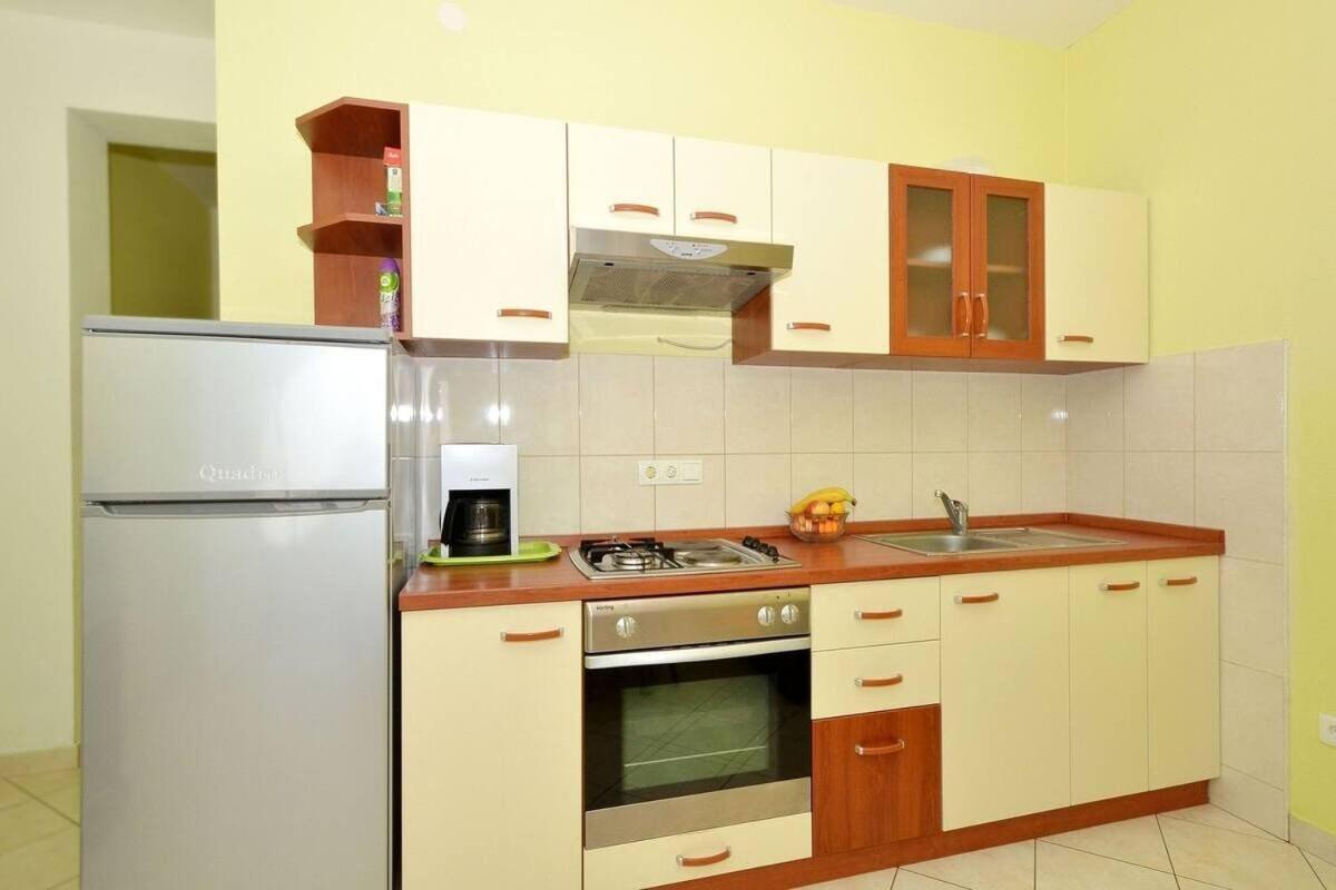 Apartments Sima Trogir Eksteriør bilde