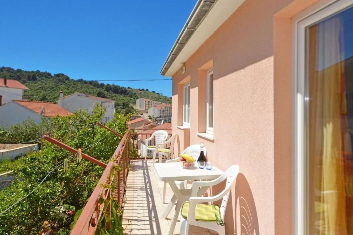 Apartments Sima Trogir Eksteriør bilde