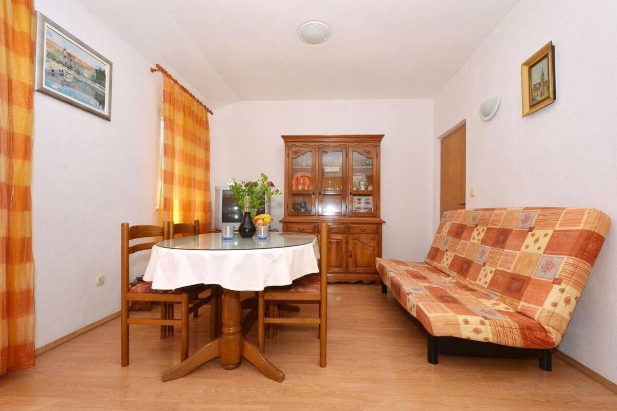 Apartments Sima Trogir Eksteriør bilde